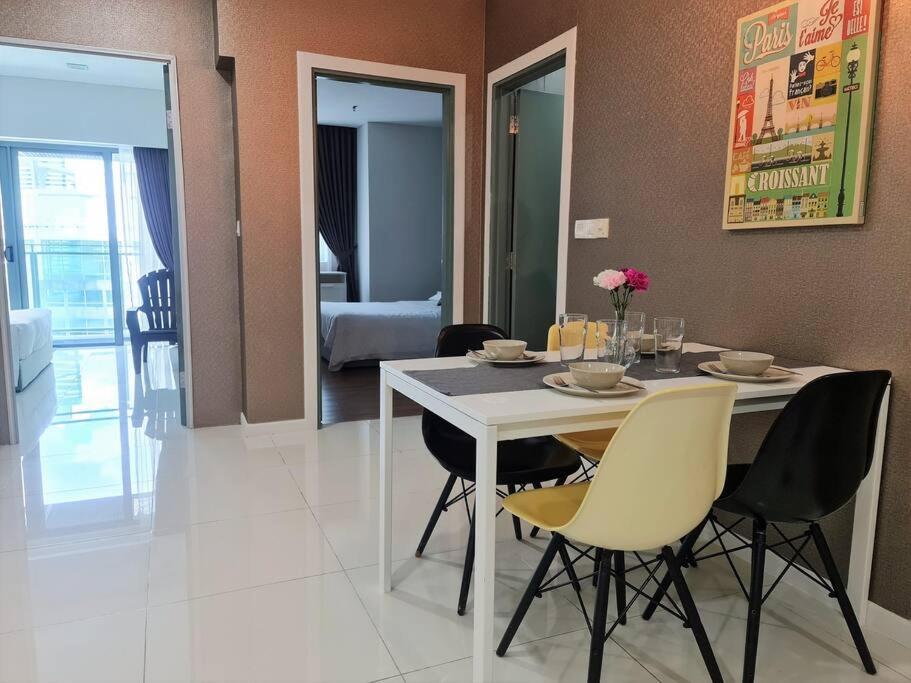 Summer Suites Apartment @Klcc By Sarah'S Lodge กัวลาลัมเปอร์ ภายนอก รูปภาพ